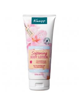Soft skin softening bodylotion amandelbloesem
